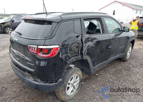 2018 Jeep Compass Sport 4X4 z USA, uszkodzony, nr VIN 3C4NJDAB5JT256830